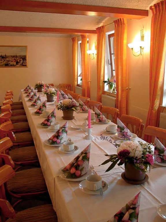Hotel Garni Sonnenhof Reichenberg  Exterior foto